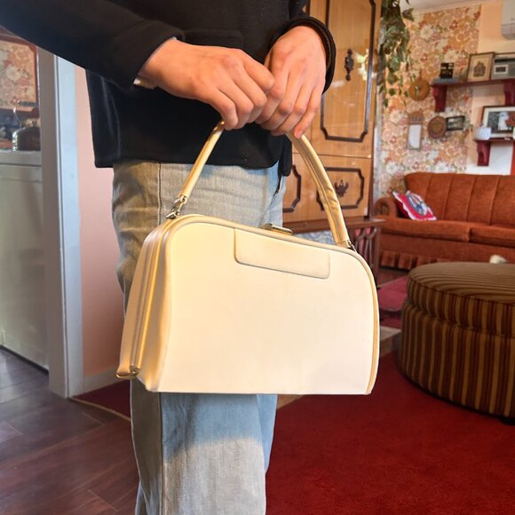 1960s QUEEN-CORE made in norwich england white leather handbag - from MAC - Picture 2 of 13